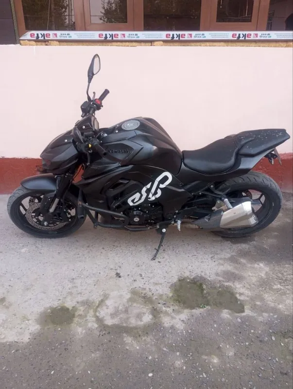 Moto zet 1000 sotiladi 3 Moto zet 1000 sotiladi 3
