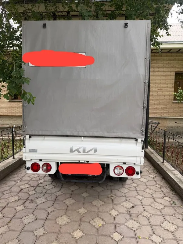 Ishga tayor kia bongo sotiladi 1