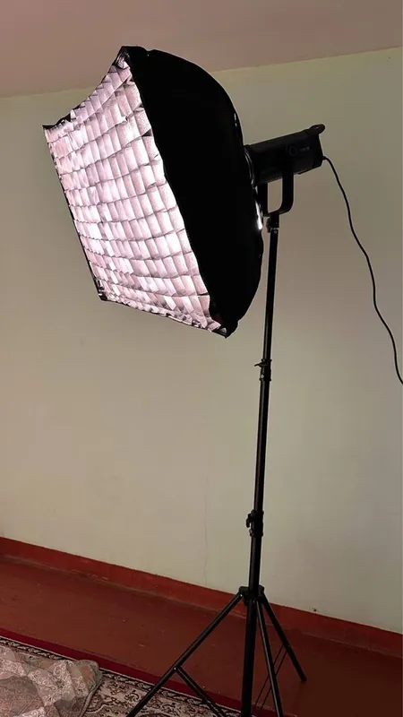 Soft box chiroq sotiladi 4