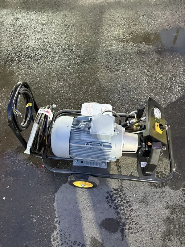 Omax Karcher, ОМАХ Карчер аппарат Мойка — фото 3