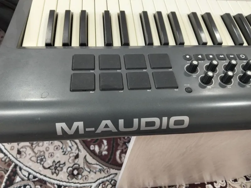 M-audio midi 64. — фото 3