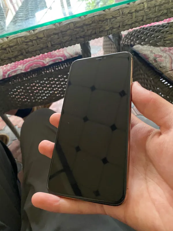 IPHONE 11 pr max 2 IPHONE 11 pr max 2