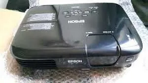 Проектор- EPSON EB-S92\ Еругда курсатади\Холати янги\ 280 соат ишлаган 1 Проектор- EPSON EB-S92\ Еругда курсатади\Холати янги\ 280 соат ишлаган 1