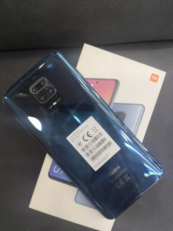 Samsung A52, память 4/128 ГБ, 2 SIM-карты, Вьетнам 1 Samsung A52, память 4/128 ГБ, 2 SIM-карты, Вьетнам 1