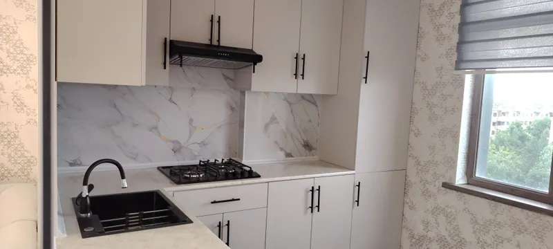 Срочно! Продам 3-комнатную квартиру (84 м²) — фото 1