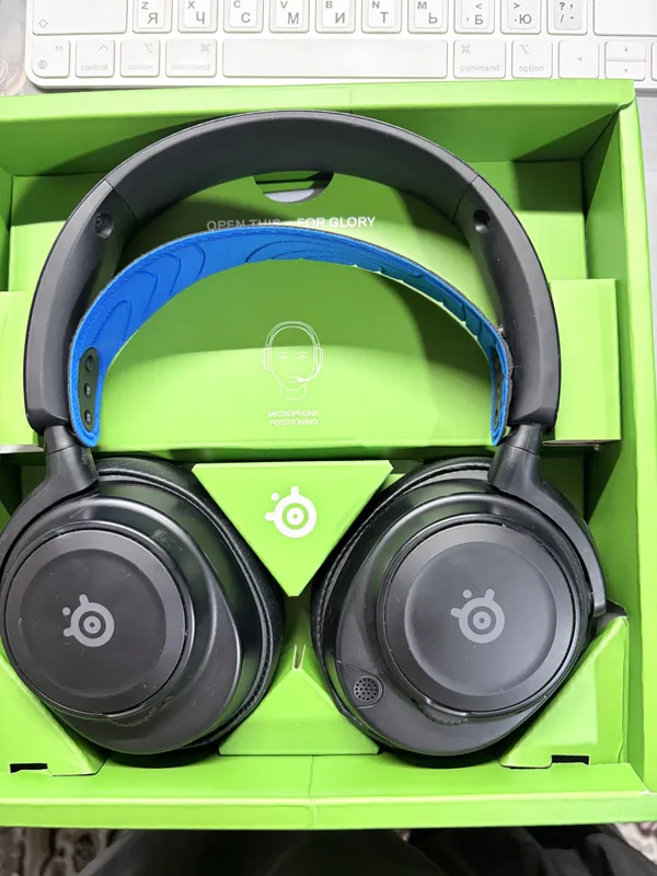 Ps5/Xbox uchun Stelseries arctis nova 7x 3 Ps5/Xbox uchun Stelseries arctis nova 7x 3