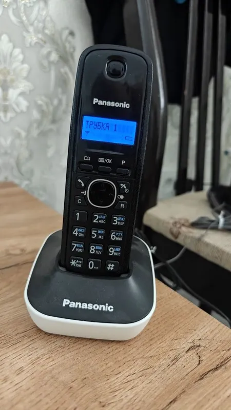 Продам радиотелефон Panasonic 1 Продам радиотелефон Panasonic 1