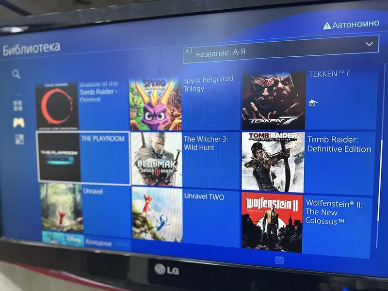 Ps4 pro 1TB в идеальном состоянии 260$ 2