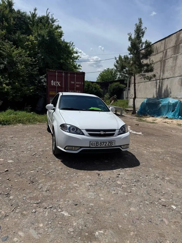 Lacetti gentra 2017 prastoy gazda yurmagan probeg 135 000km 1