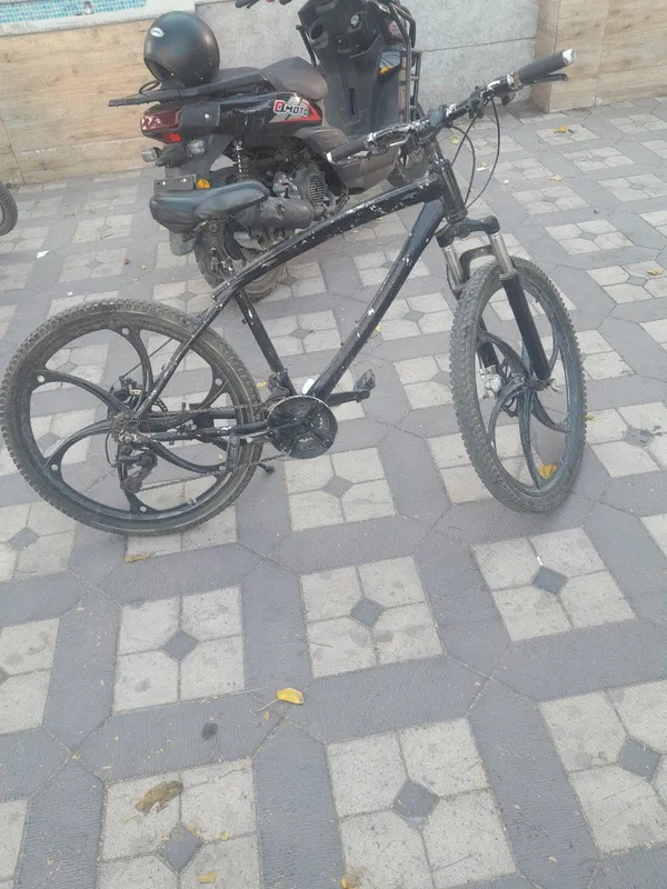 Saka diska velik sotiladi juda arzon bervoman srochna pul kere