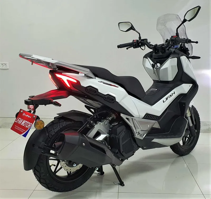 Макси Скутер Lifan 150 KPV