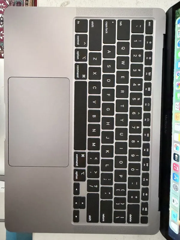 Macbook Air 2020/8/256/ful box 3 Macbook Air 2020/8/256/ful box 3