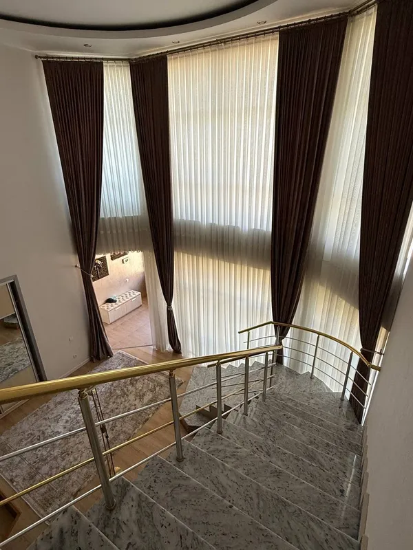 6-комнатная квартира, 251 м², Юнусабад 6