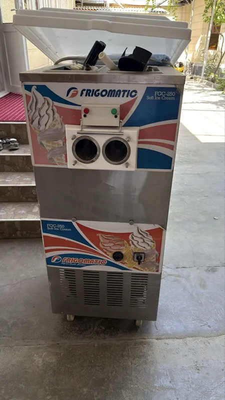 FREZOR FRIGAMATIK sotiladi xolati zoʻr 1 FREZOR FRIGAMATIK sotiladi xolati zoʻr 1