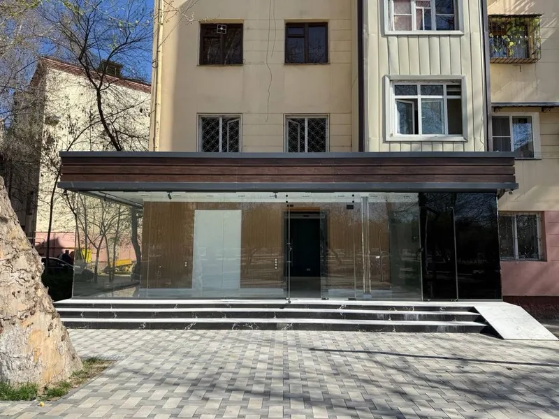 Чиланзар | Октепа - Сдается в аренду помещение вдоль дороги 66м2 — фото 1