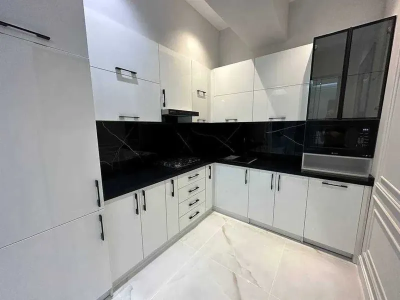 №4 IJARAGA BERILADI Yakkasaroy tumani, Parisien ЖКda shinam 2 xonali kvartira /4/12 6