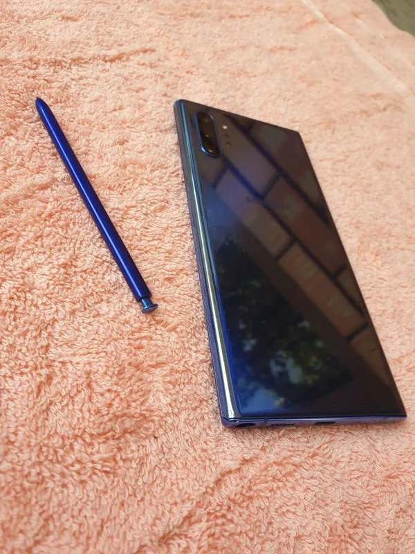 Samsung note 10+5g 2 sim 6 Samsung note 10+5g 2 sim 6