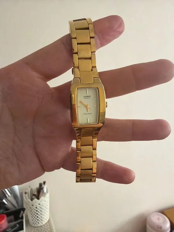 Продам часы Casio 1 Продам часы Casio 1