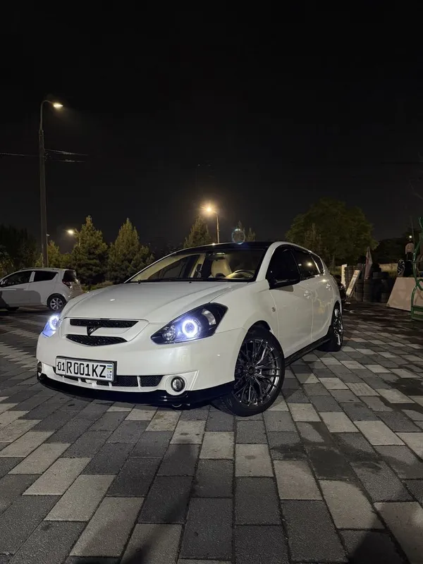Продается Японец Toyota Caldina 4WD 1 Продается Японец Toyota Caldina 4WD 1