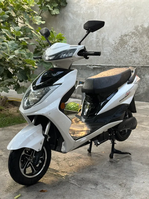 Skuter sotiladi 3