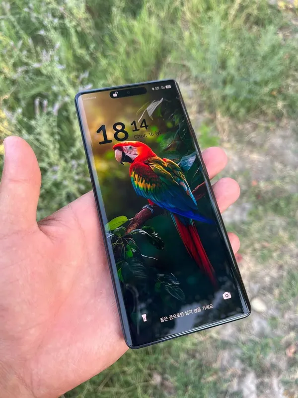 Infinix note 40 pro: ideal holatda 100%.karobka dakumenti bor