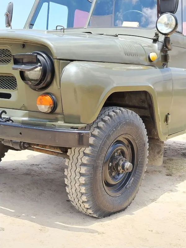 uaz 469 8