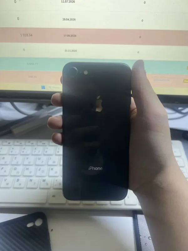 iPhone 8 100/256 SROCHNIY 2