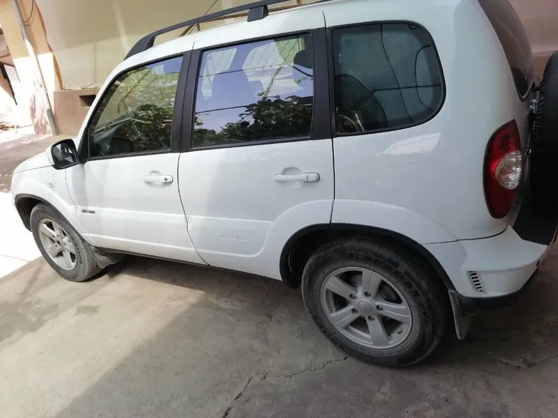 Niva Chevrolet 2018 yil. Probegi 70000 km yurgan. 4