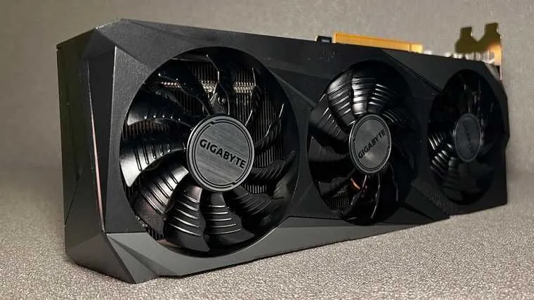 RTX 3070 8-GB Gigabyte OC — фото 1