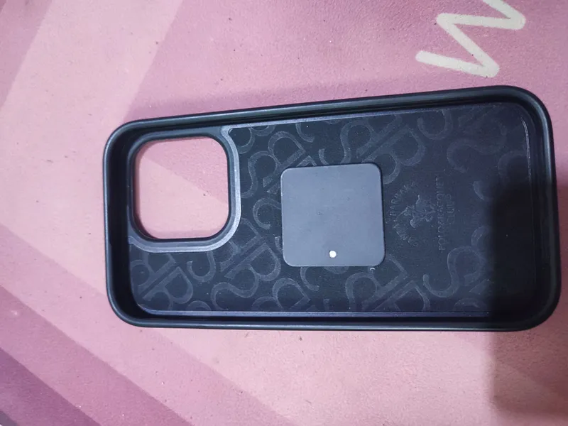 iPhone 14pro uchun g‘ilof 3 iPhone 14pro uchun g‘ilof 3