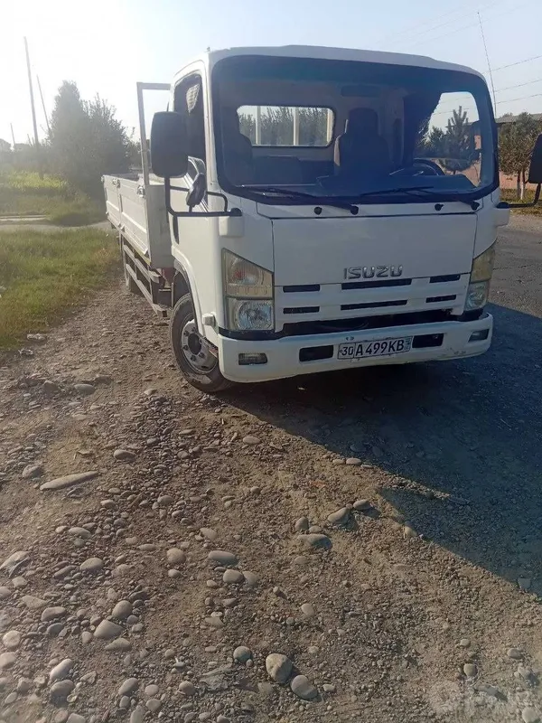 Продаётся Isuzu, срочно 1 Продаётся Isuzu, срочно 1