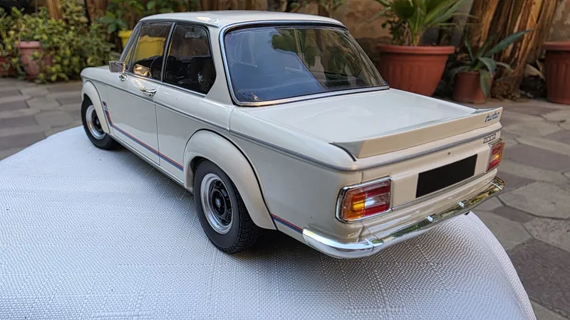 BMW 2002 turbo . мастаб 1:18 — фото 4