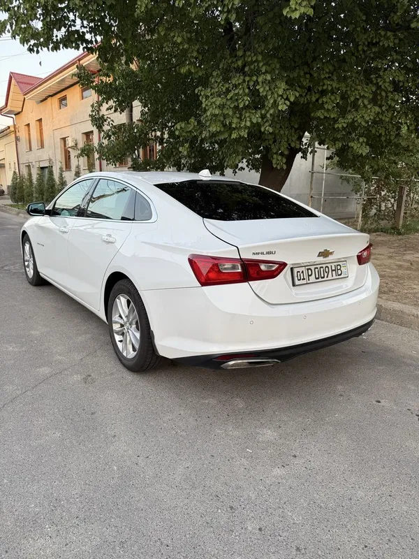 Malibu 2,4 sotiladi 6 Malibu 2,4 sotiladi 6