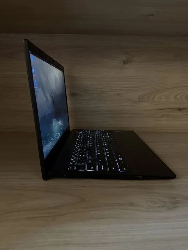 Core i5 12 поколение Sony Vaio 8/512 14.1 4