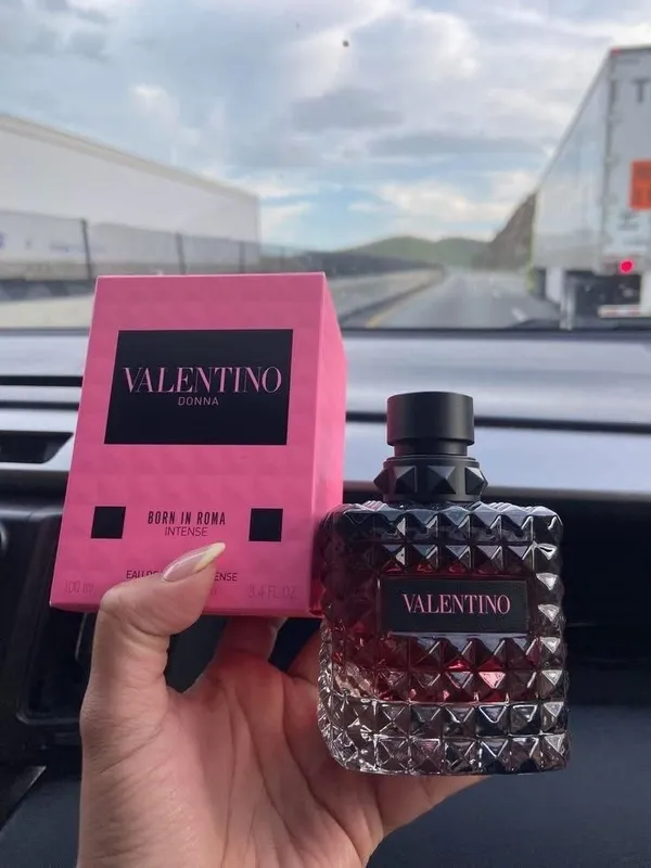 VALENTINO DONNA BORN IN ROMA INTENSE - 100ML 2 VALENTINO DONNA BORN IN ROMA INTENSE - 100ML 2