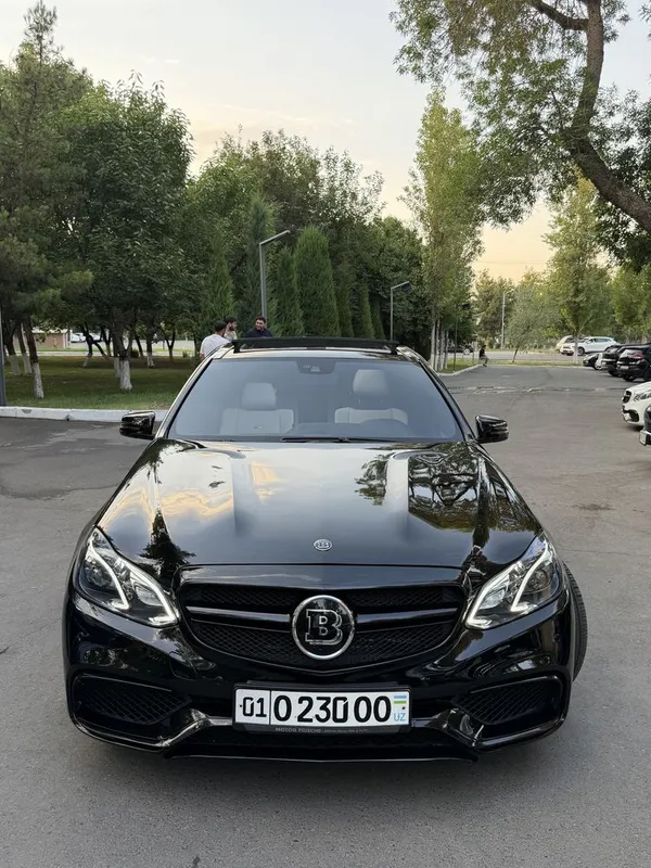 Mercedes Benz W212 E200 Rastamojka bo'gan 2 Mercedes Benz W212 E200 Rastamojka bo'gan 2