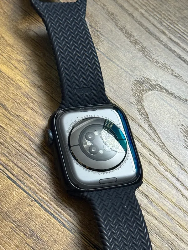 iWatch Series 9 45mm 5 iWatch Series 9 45mm 5