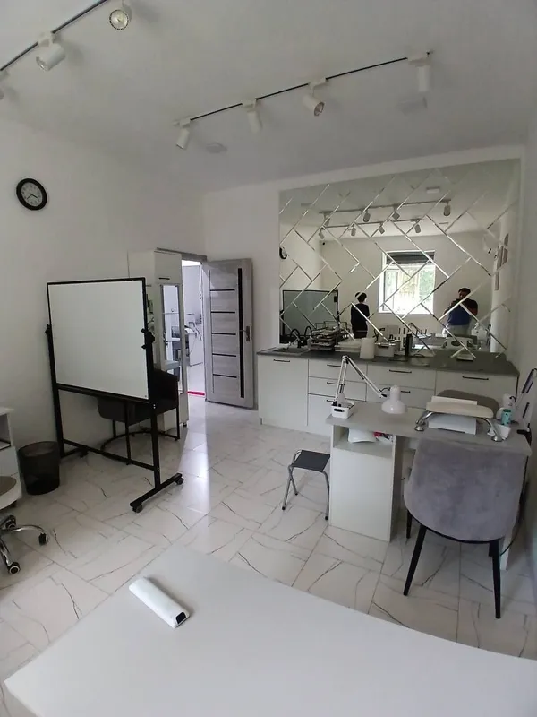 Помещение под Салон, Офис, Клинику , Косметологию и др по ул Гагарина — фото 4