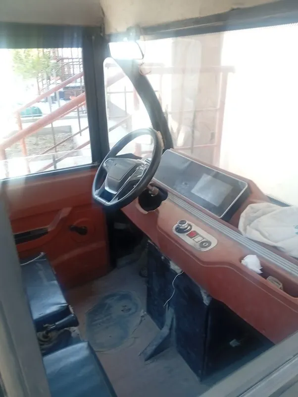 Skutter 1 tonnalik lition akumlyator 2 Skutter 1 tonnalik lition akumlyator 2