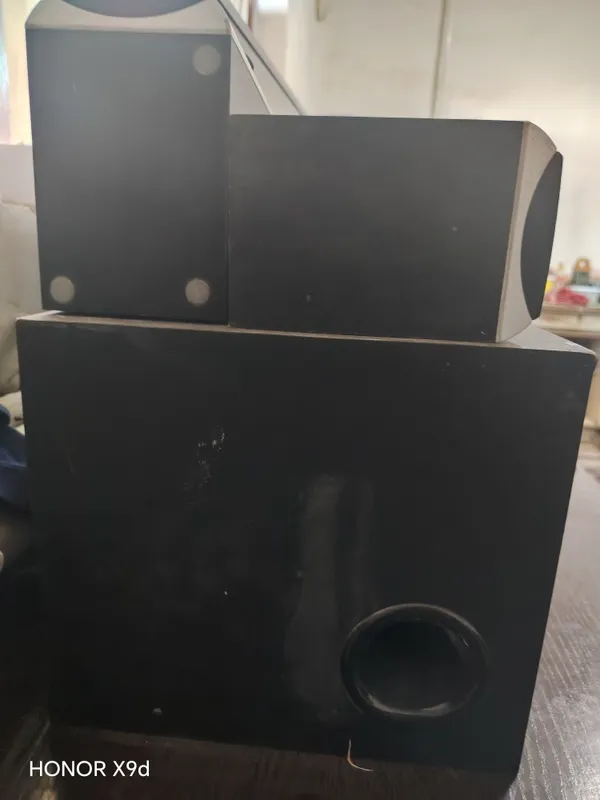 Edifier X-600 Sanbufer sotiladi 2.1 4