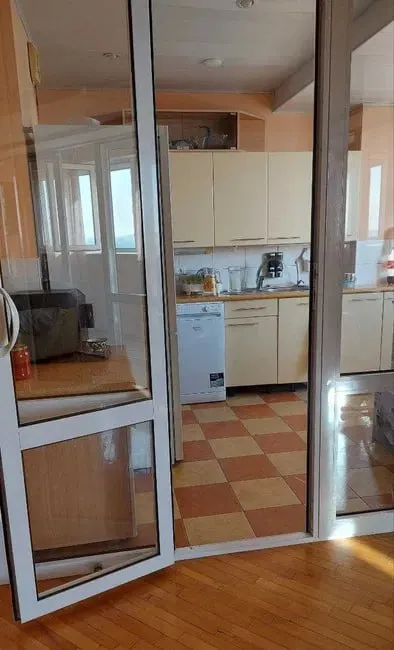Аренда 4-комн. кв. 116 м² · ID 43472 2