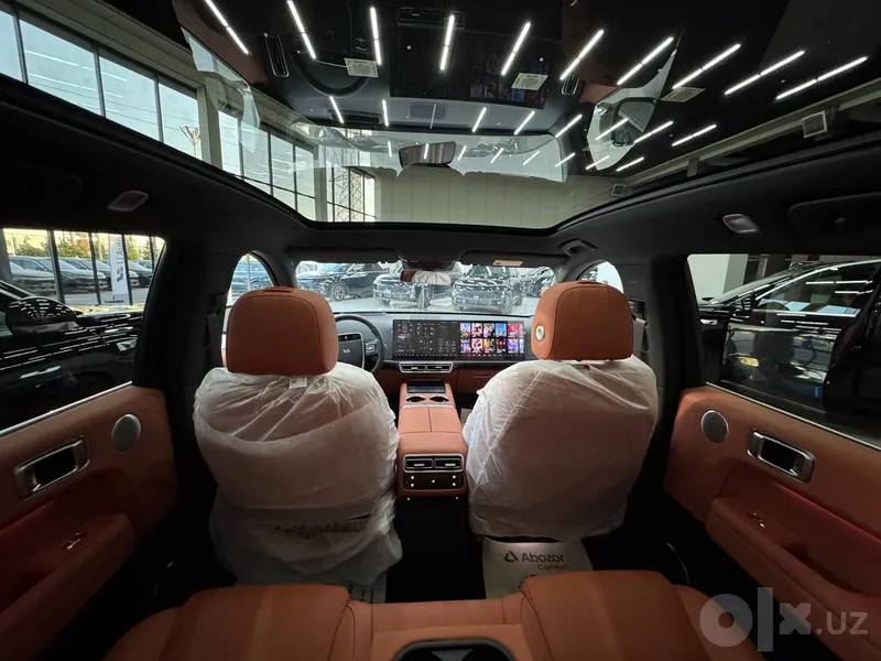 Официальный автосалон Li Auto 5 Официальный автосалон Li Auto 5