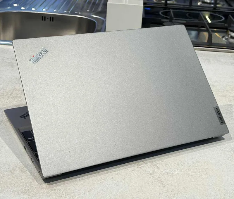 Lenovo ideapad intel celeron N4205U/4/256/Display 15'6 FHD TN