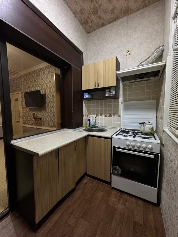 Аренда квартиры для девушек перед метро Новза 2