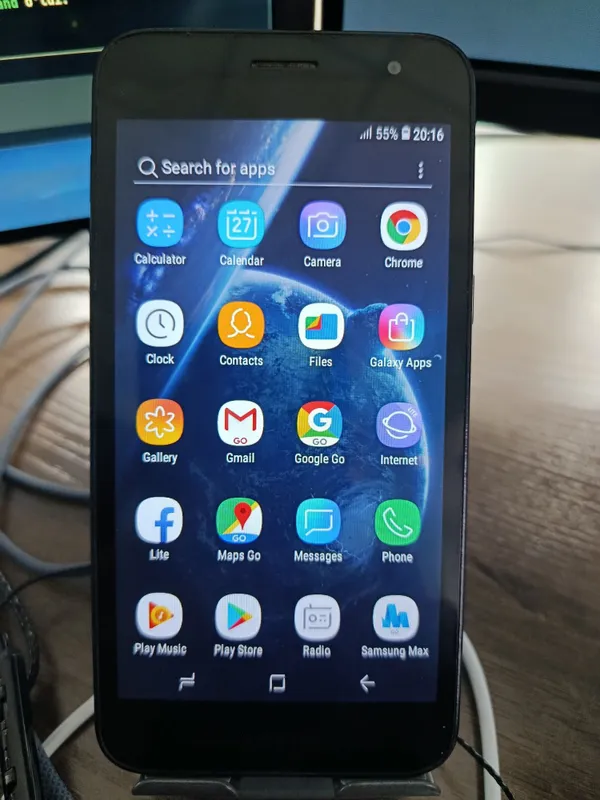 J2 core 8gb sotiladi