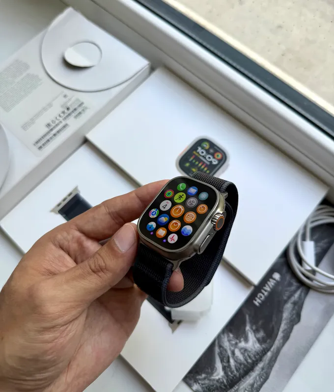 Apple iWatch Ultra(2) Natural Titanium 49mm 4 Apple iWatch Ultra(2) Natural Titanium 49mm 4