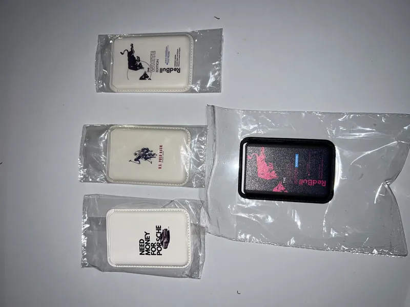 Картхолдер MagSafe | Брендовые 4