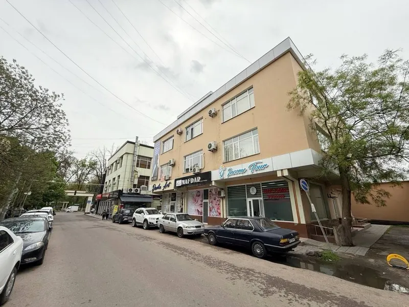 Продается Здание Чиланзарский Торговый Центр — фото 2