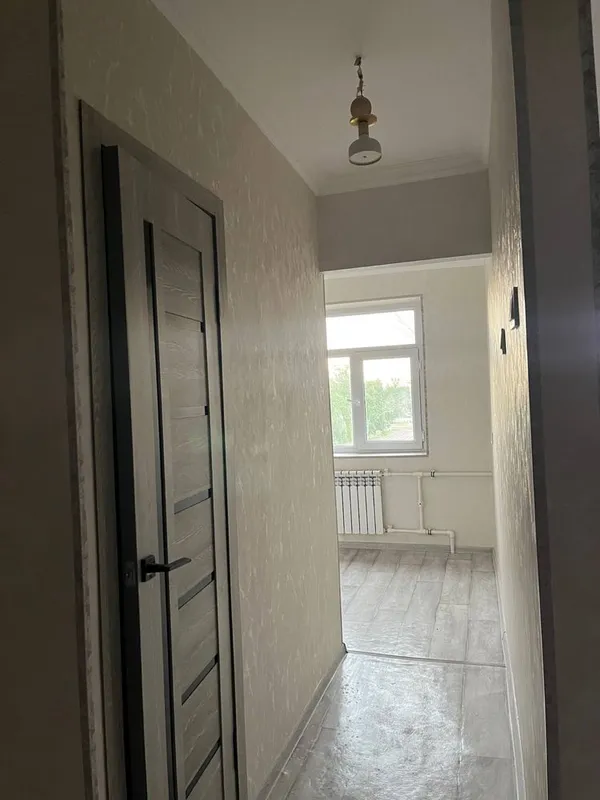Продается 1 комнатная квартира во 2 микрорайоне — фото 6
