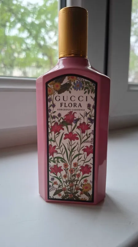 Парфюм Gucci Flora Gorgeous Gardenia